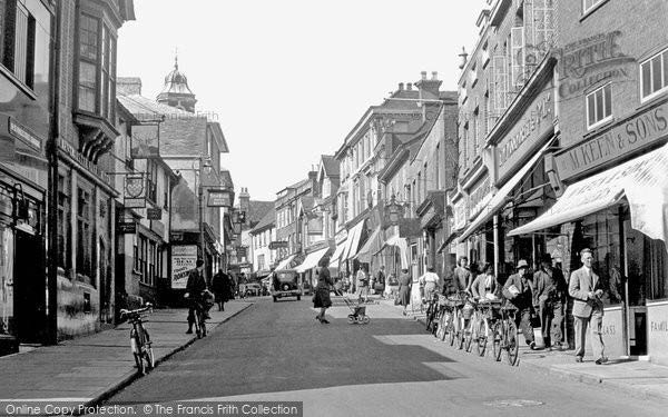 The Old Town High Street in 1957